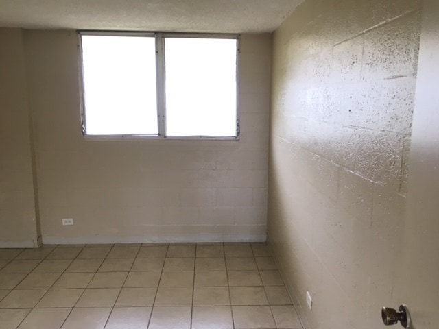 Building Photo - 85-175-175 Farrington Hwy