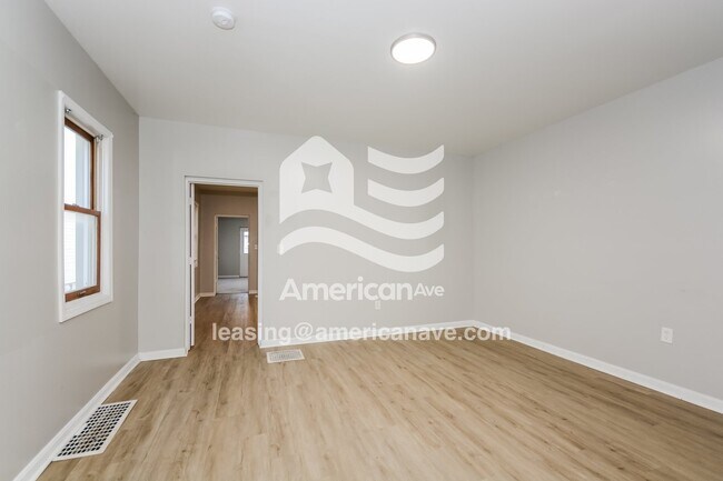 Foto del edificio - 415 Thornton St