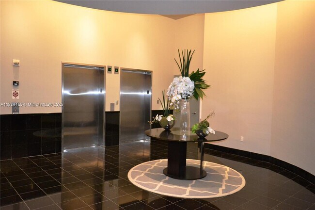 Foto del edificio - 3000 Coral Wy