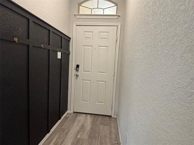 Foto del edificio - 111 Lillian Dr