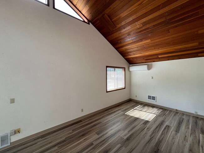 Foto del edificio - Great 3 Bedroom in SE Eugene