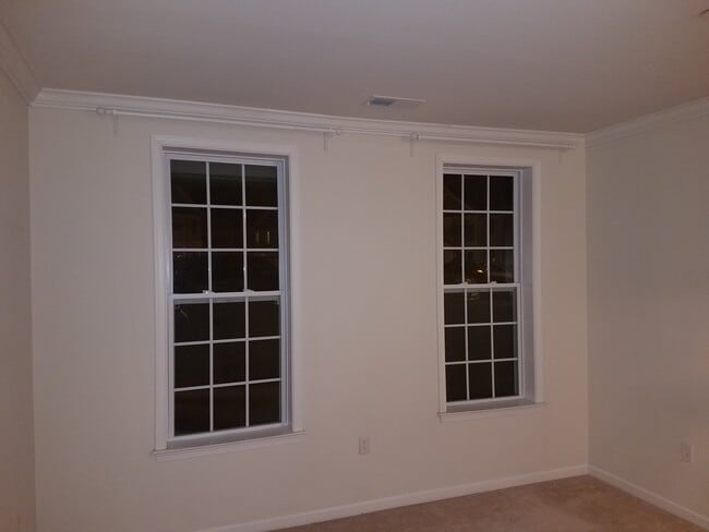 Building Photo - 514 Center Meadow Ln