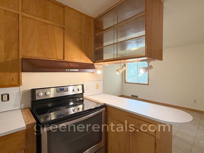 Foto del edificio - 3 BR 1.5 BA Rambler in West Olympia