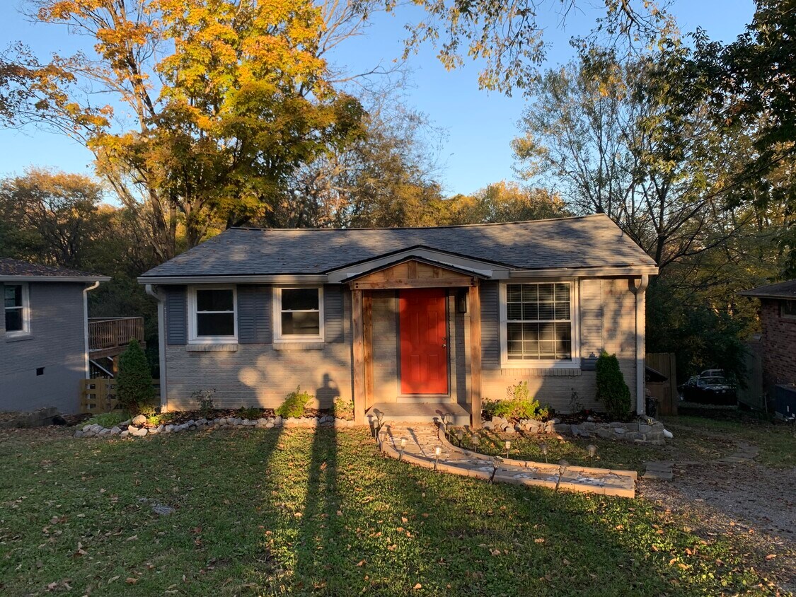 Single Family, Lawn Care Included in Rent - 603 Ben Allen Rd