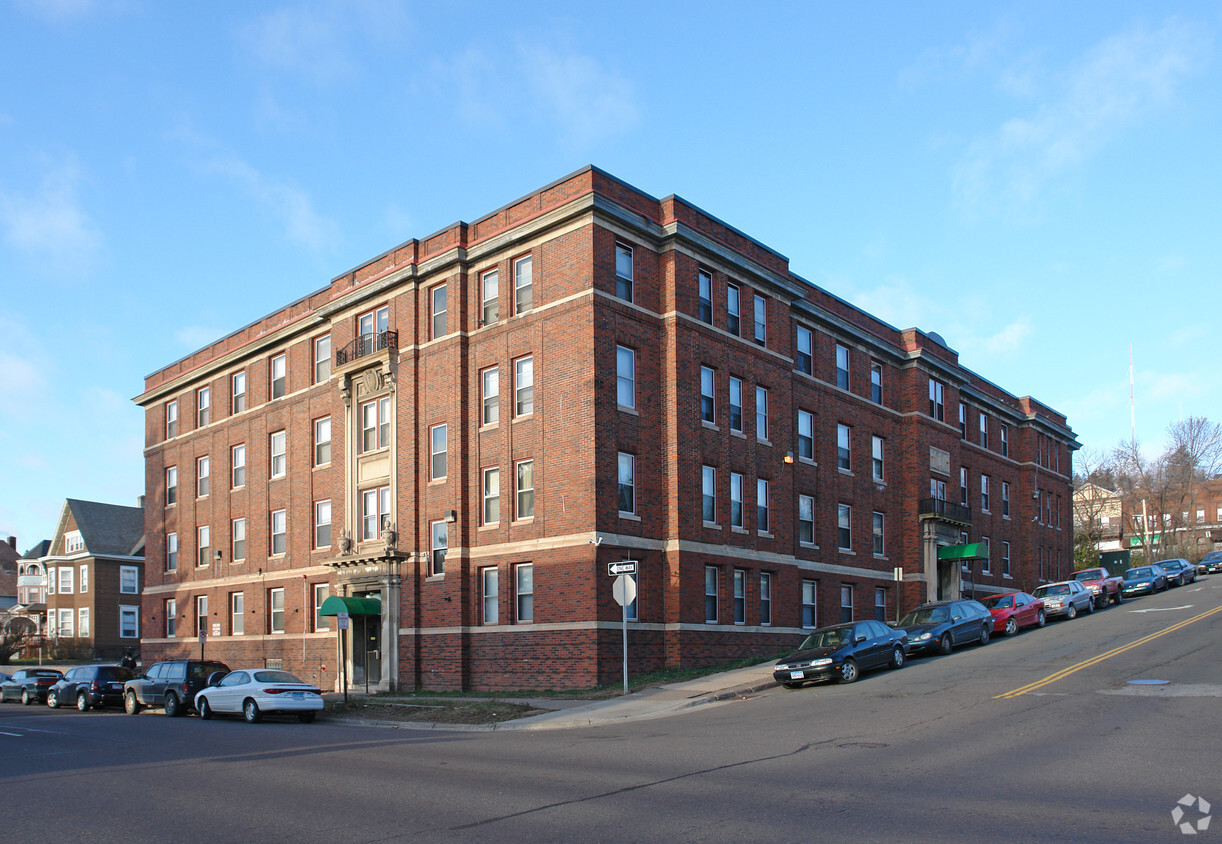 Primary Photo - Cascade Apartments