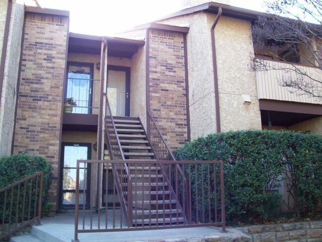 Foto del edificio - 1209 Calico Ln