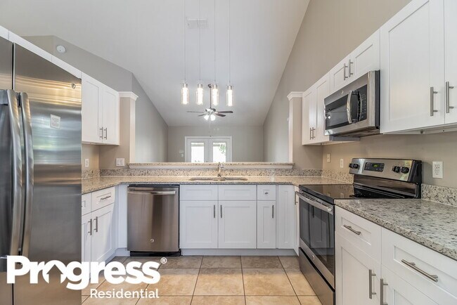 Foto del edificio - 2223 Barkwood Ct