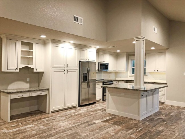 Building Photo - 1101 Winding Way Dr