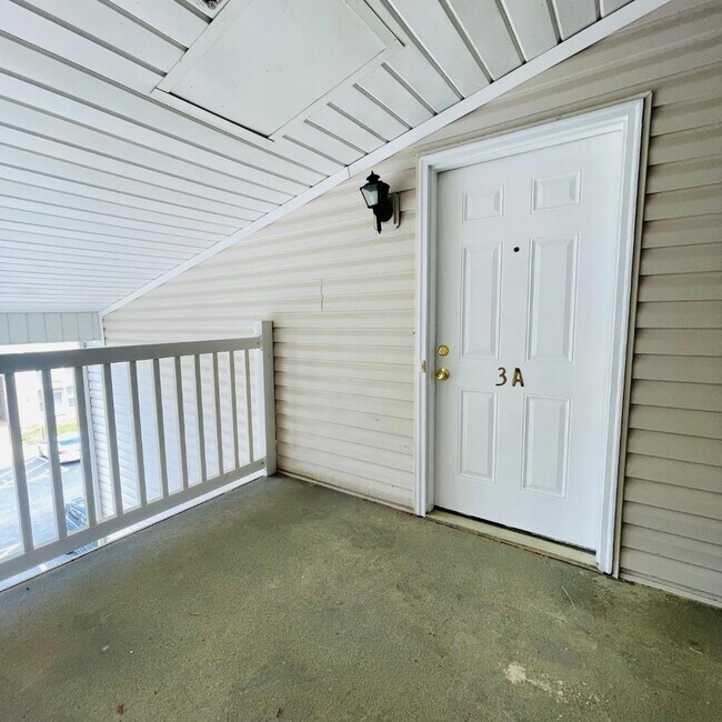 Foto del edificio - 903 Hanahan Ct