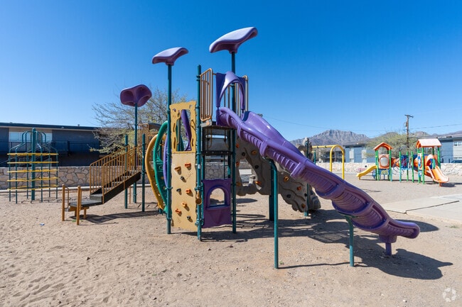 ¡Área de juegos para niños - Agave Courtyard