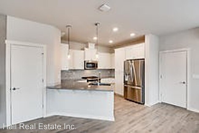 Foto del edificio - 7980 SE Butternut Creek Pkwy