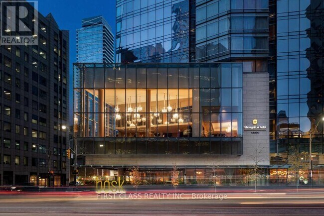 Photo du bâtiment - 180 University Ave