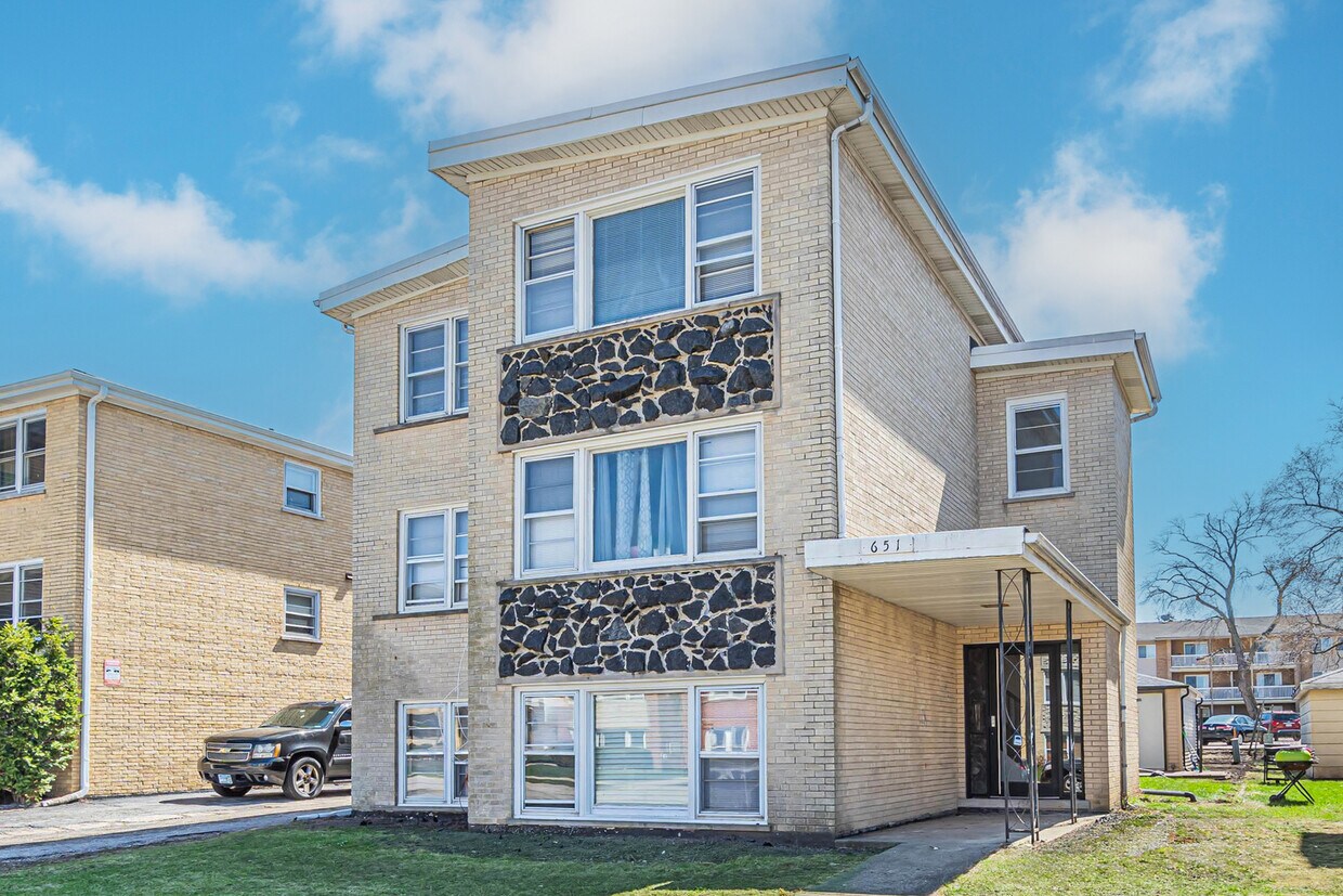 Foto principal - 651 Beau Ct