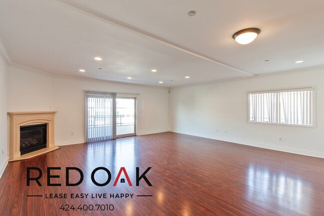 Building Photo - 11848 Kiowa Ave