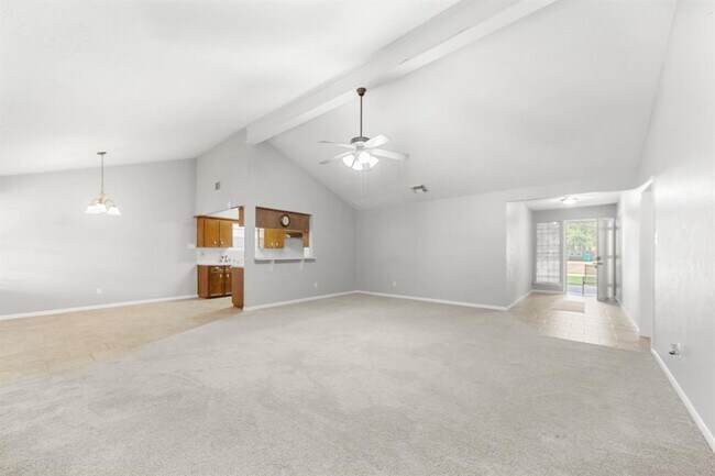 Foto del edificio - 9811 Sagebud Ln