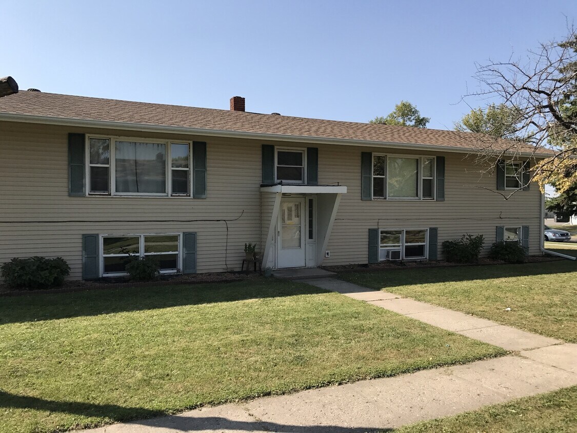 Foto principal - 1115 22nd Ave S