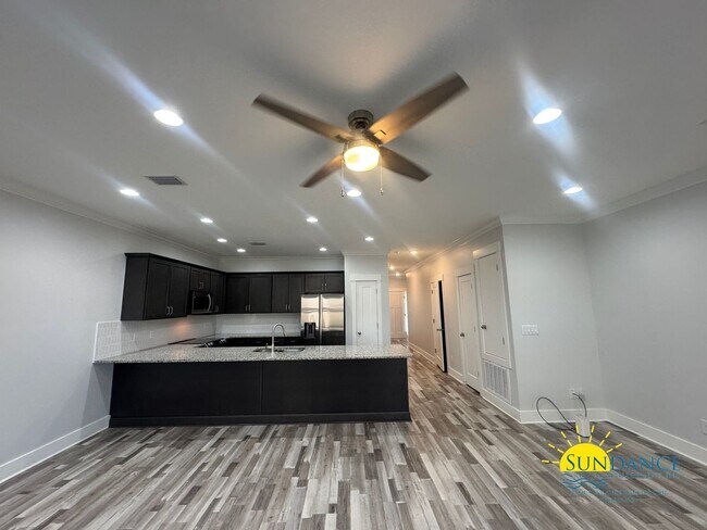 Foto del edificio - Spacious 2 Story 2 Bedrooms Townhome in Fort Walton Beach!