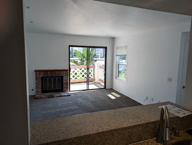Foto del edificio - 9388 Twin Trails Dr