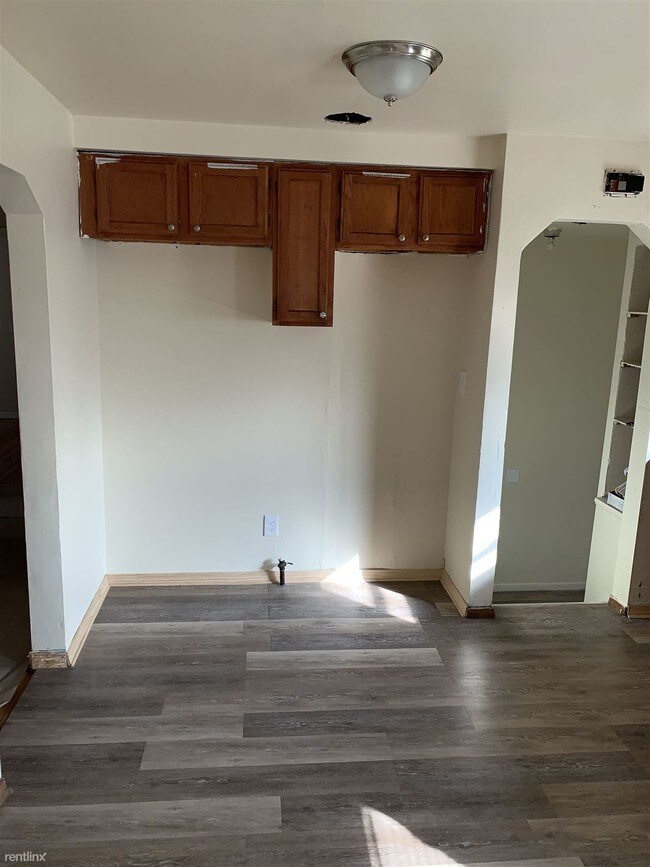 Building Photo - 3 br, 1 bath House - 7230 Rosemont Ave