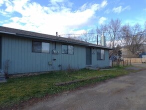 Building Photo - 308-310 Division