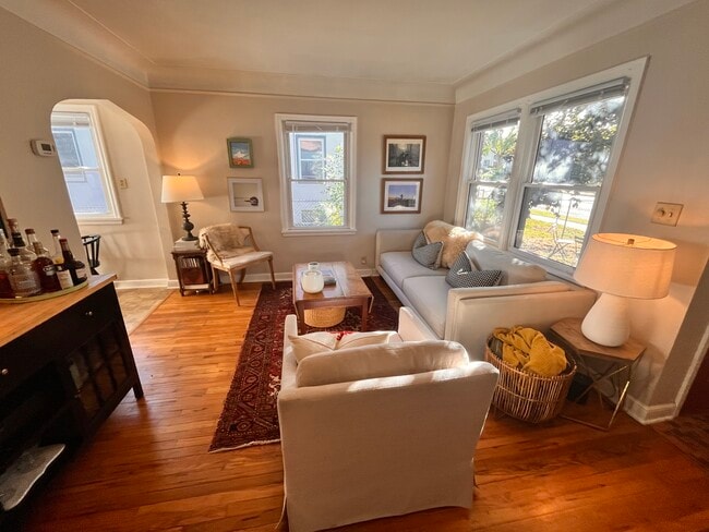 Building Photo - 4333 Bloomington Ave