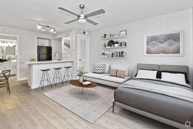 Renovated Studio - 6811 Great Northern Blvd