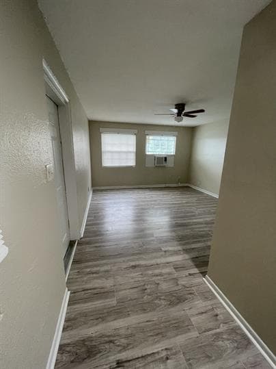 Foto del edificio - 3519 E 1st Ct