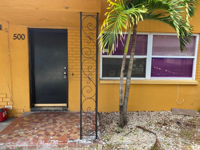 Photo - 500 N Mars Ave House