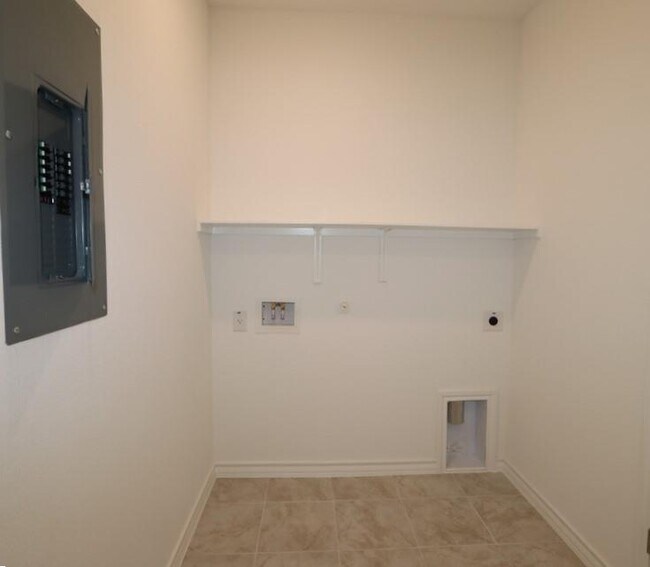 Foto del edificio - 125 Watkinville Rd