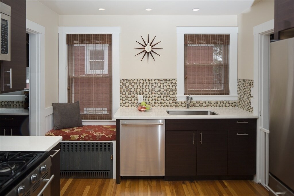 Foto principal - 9 Irvington Rd