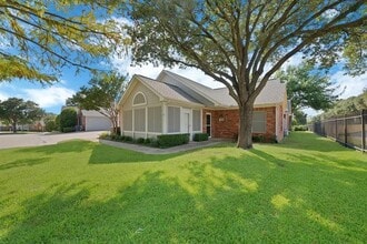 Building Photo - 6132 Haley Ln