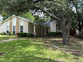 Building Photo - 3513 Claymore Dr