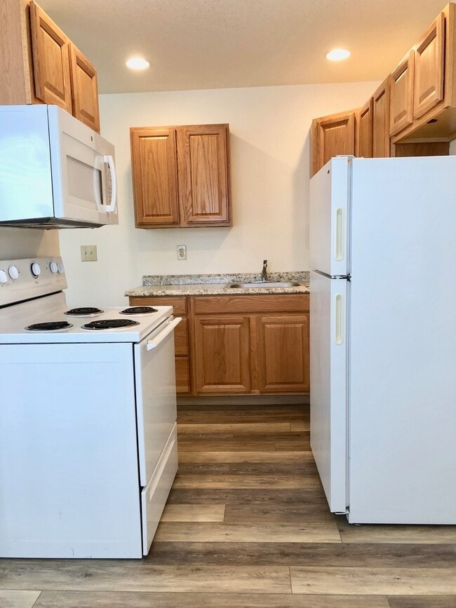 Building Photo - 1 Bedroom in Sellwood
