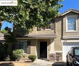 Building Photo - 1313 Sienna Park Dr