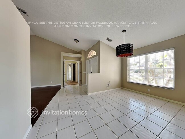 Foto del edificio - 9212 Renoir Ct