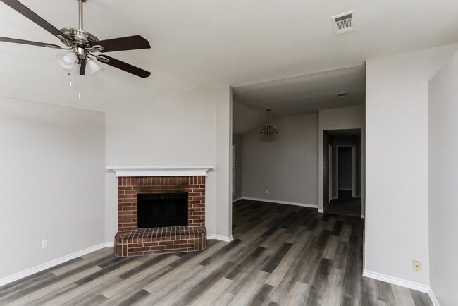 Building Photo - 1226 Misty Meadow Dr