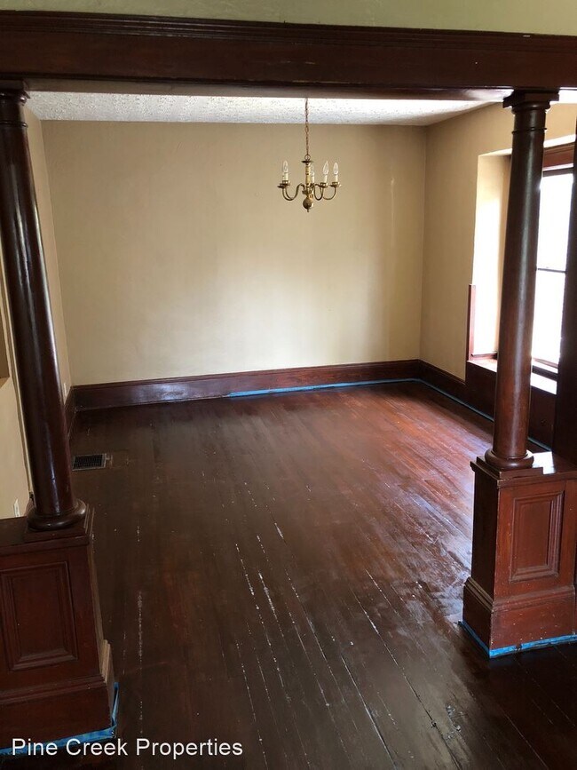 Foto del edificio - 3 br, 1 bath House - 17101 Grovewood Ave.