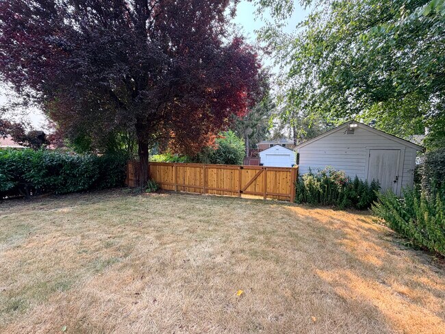 Foto del edificio - 7723 29th Ave NW