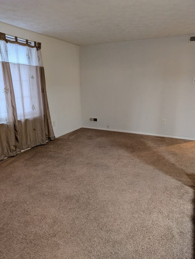 Building Photo - 4410 Groombridge Way