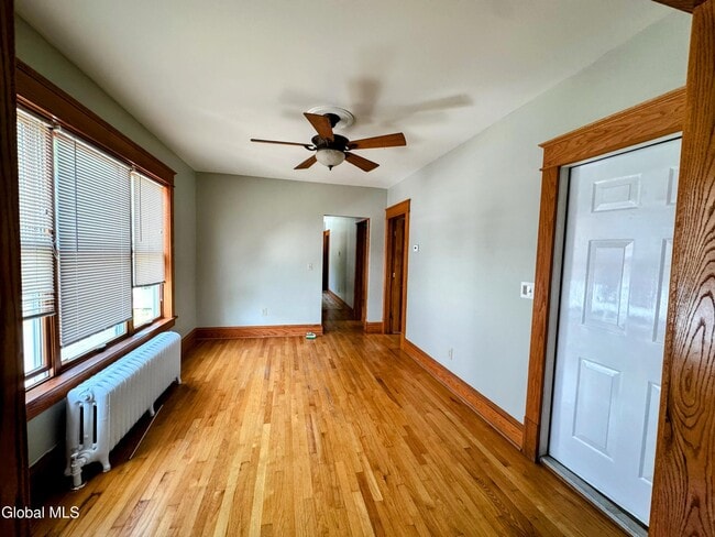 Building Photo - 347 New Scotland Ave