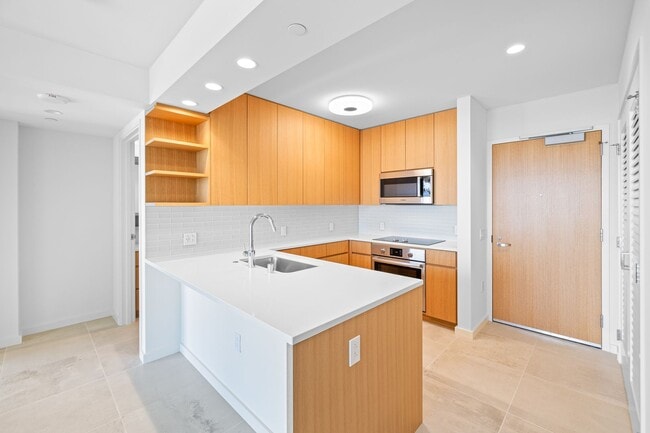 2323 - 2323 Apartment