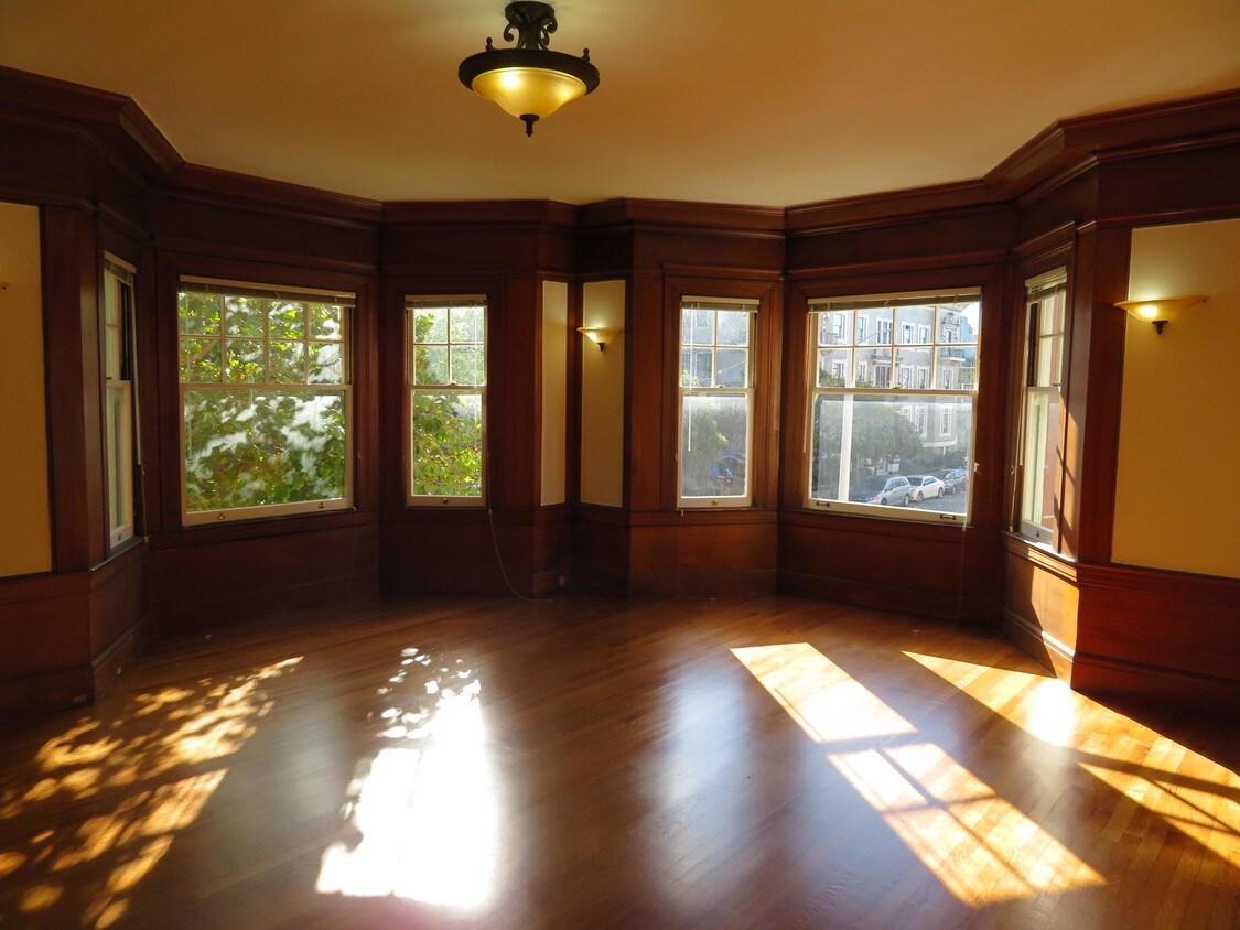 Primary Photo - 116 Frederick St