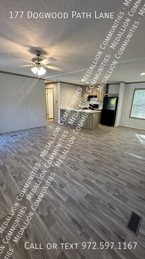 Building Photo - 177 Dogwood Path Ln