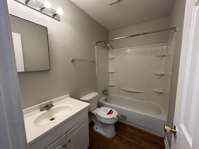 Building Photo - Home for Rent