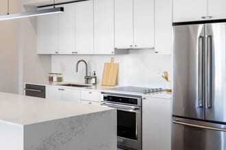 Building Photo - Avalon South Miami