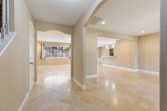 Foto del edificio - 12215 Westmere Dr