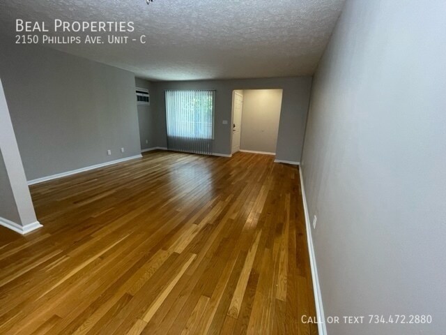 Foto del edificio - 2150 Phillips Ave