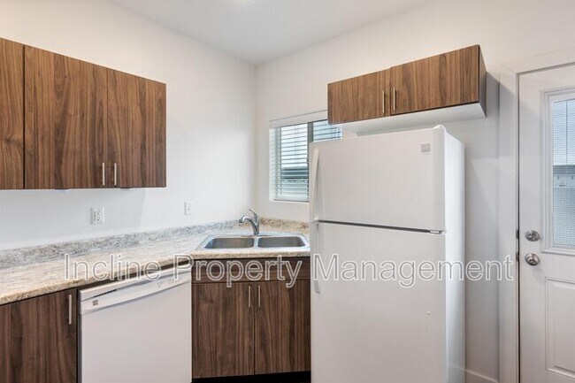 Foto del edificio - 1389 Northfield Rd