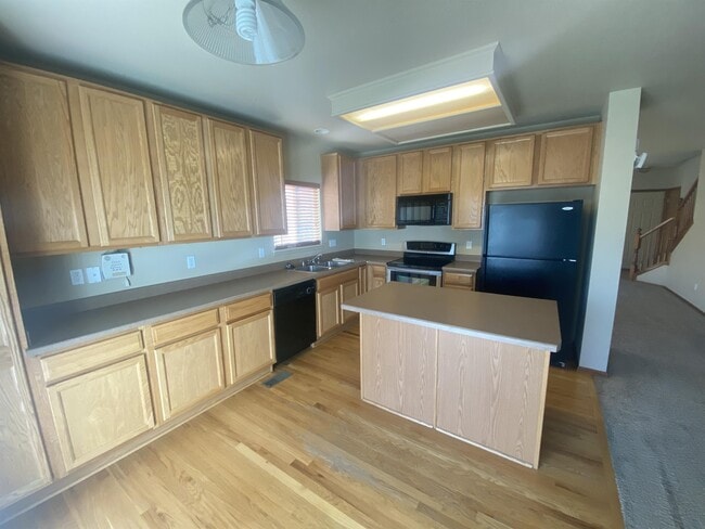 Building Photo - 12140 S Grass River Ct