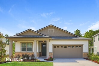 Building Photo - 2103 Amberly Dr